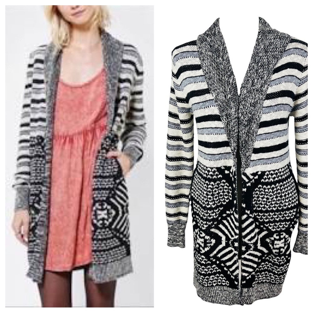 Ecote Black And Gray Patterned Open Front Cardigan